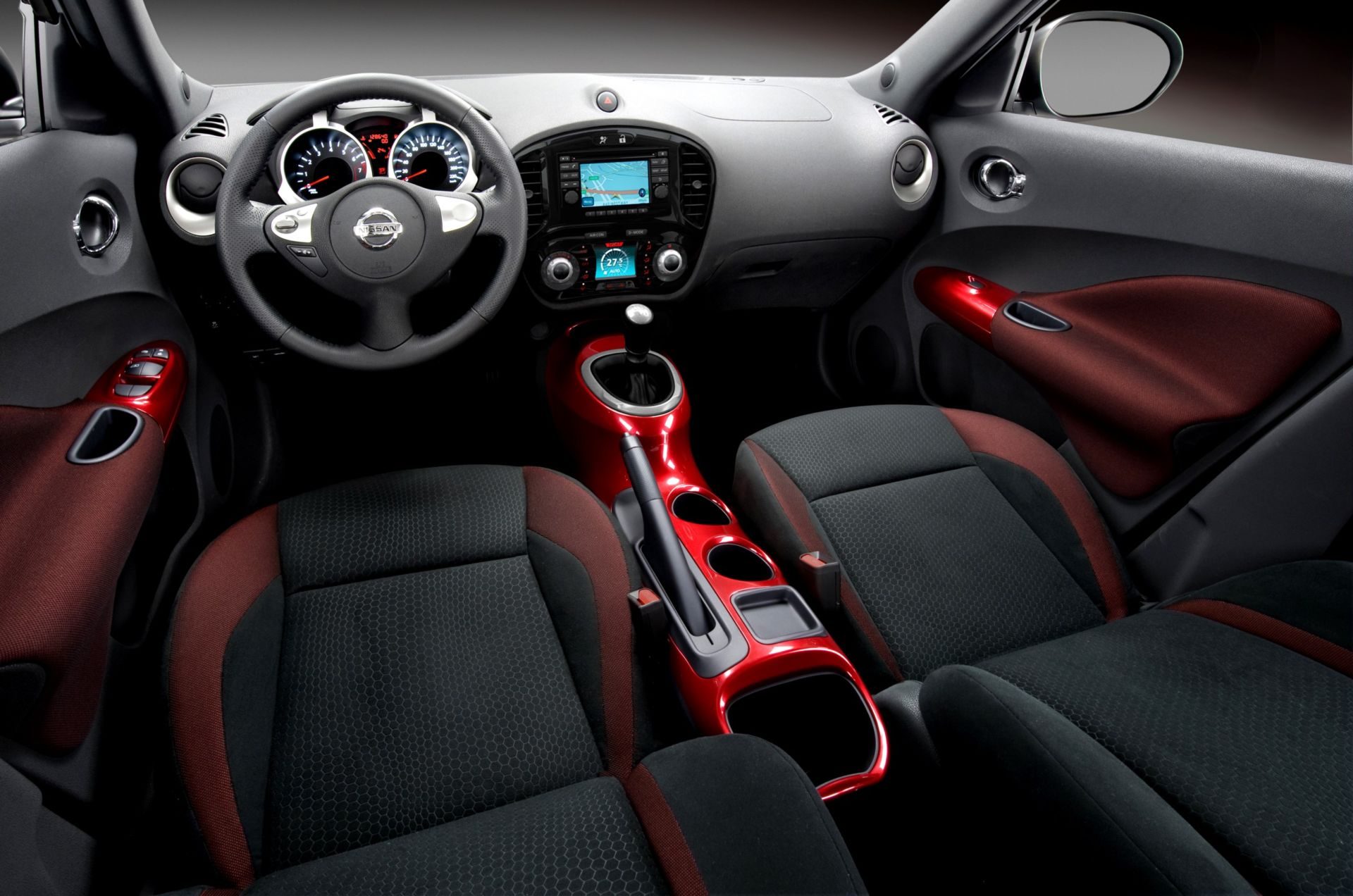 Nissan Juke 2010-2014 interiér