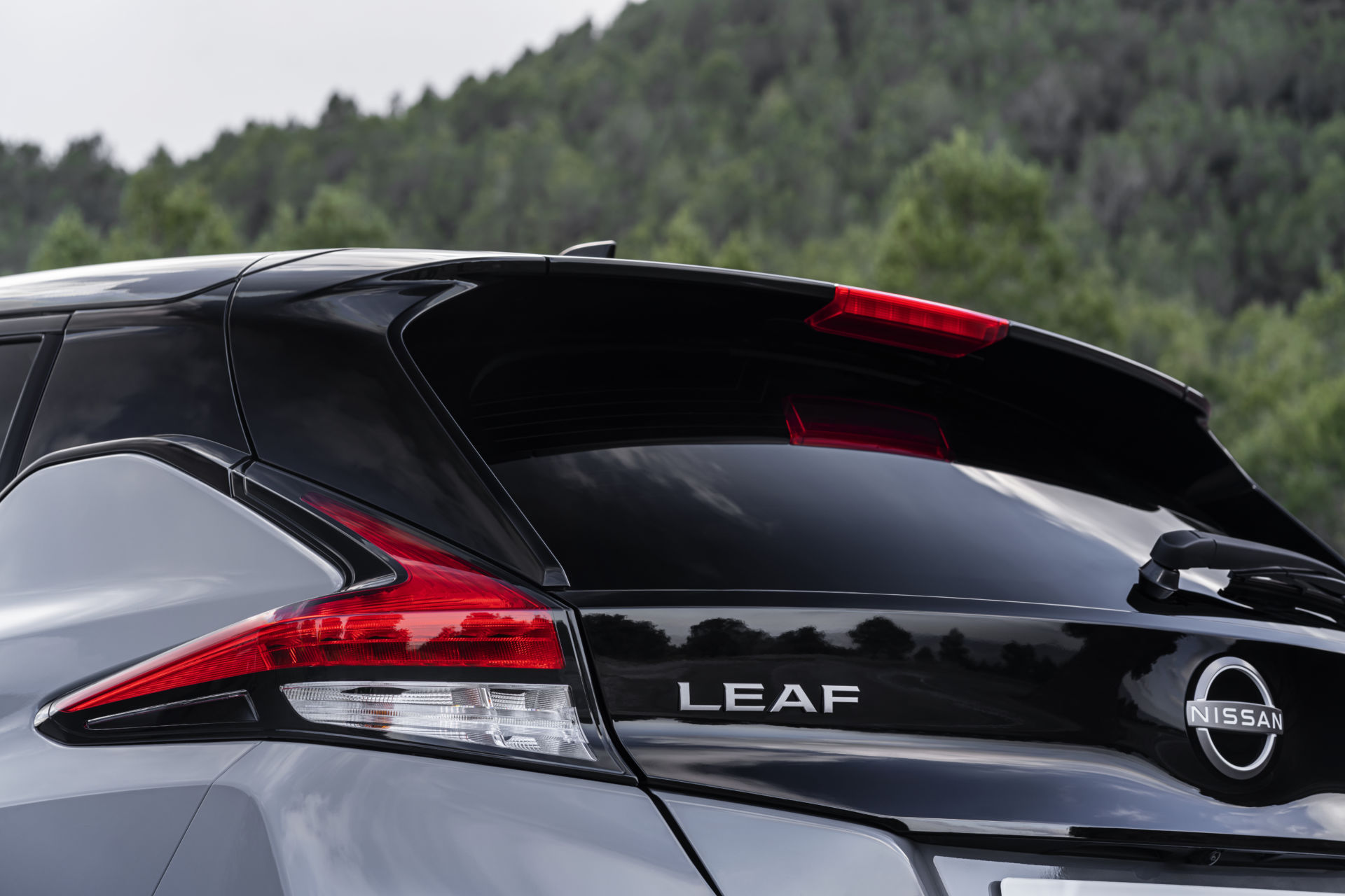 Nissan Leaf 2022 exteriér