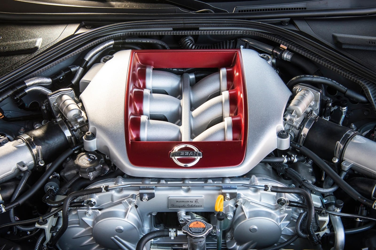 Nissan GT-R 2022 motor