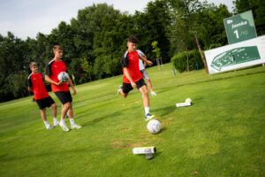 Mládežníci z FC Spartak Trnava a hranie footgolfu. Víťazi v kategórií U14 vo futbale