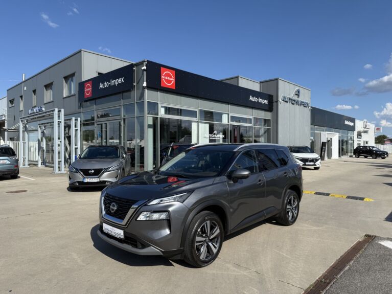 Nissan X-Trail N-Connecta 163k Xtronic Automat