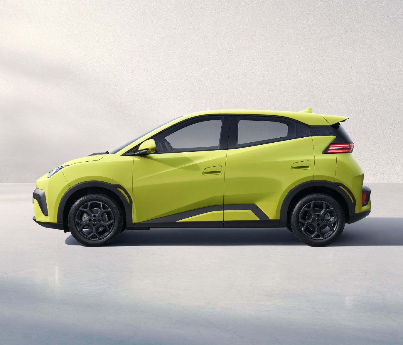 Byd Dolphin Surf nové vozidlo