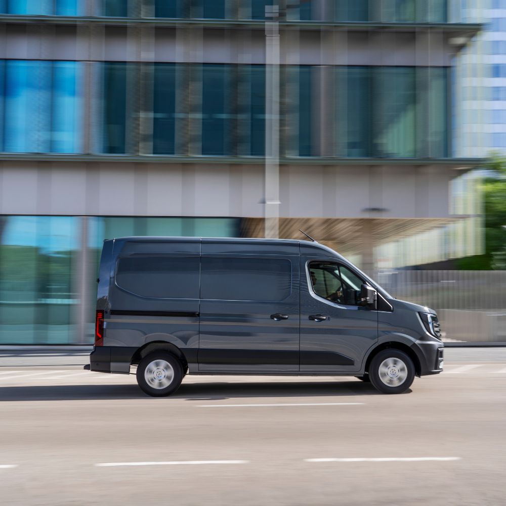 Nissan Interstar motory