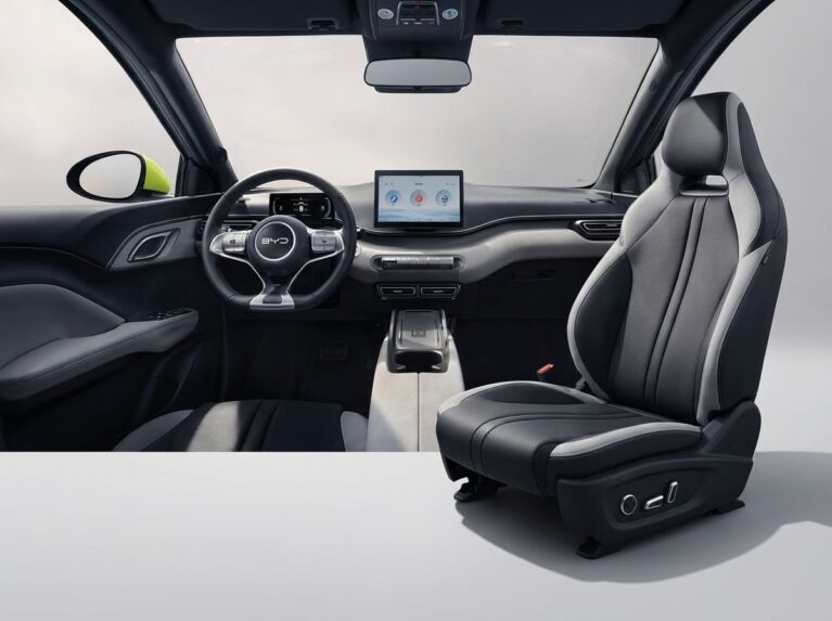 BYD DOLPHIN SURF Boost – interiér