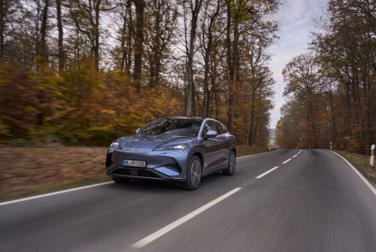 BYD Sealion 7 Excellence AWD: test výkonu, dojazdu a nabíjania