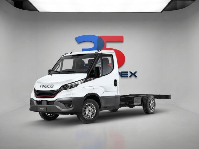 IVECO Daily 35C18HA8 – podvozok s kabínou 3,5 t, 3.0 l / 176 k, automat Hi-Matic